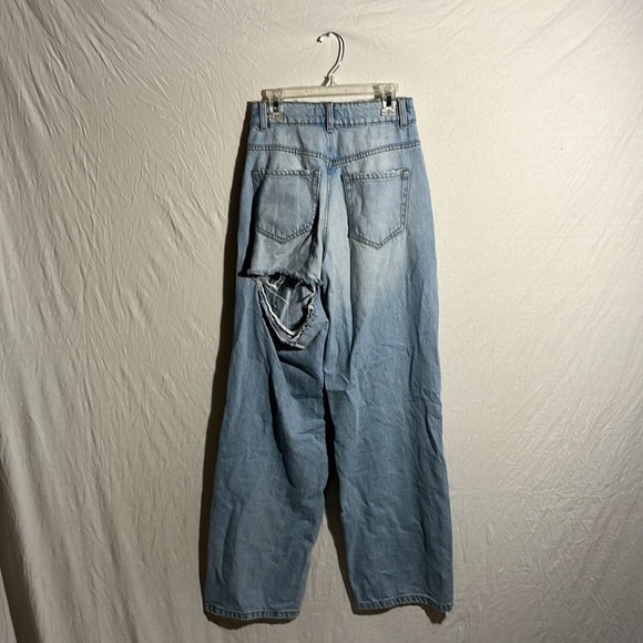 Distressed jeans, Garage, size 0 - Picture 2 of 3
